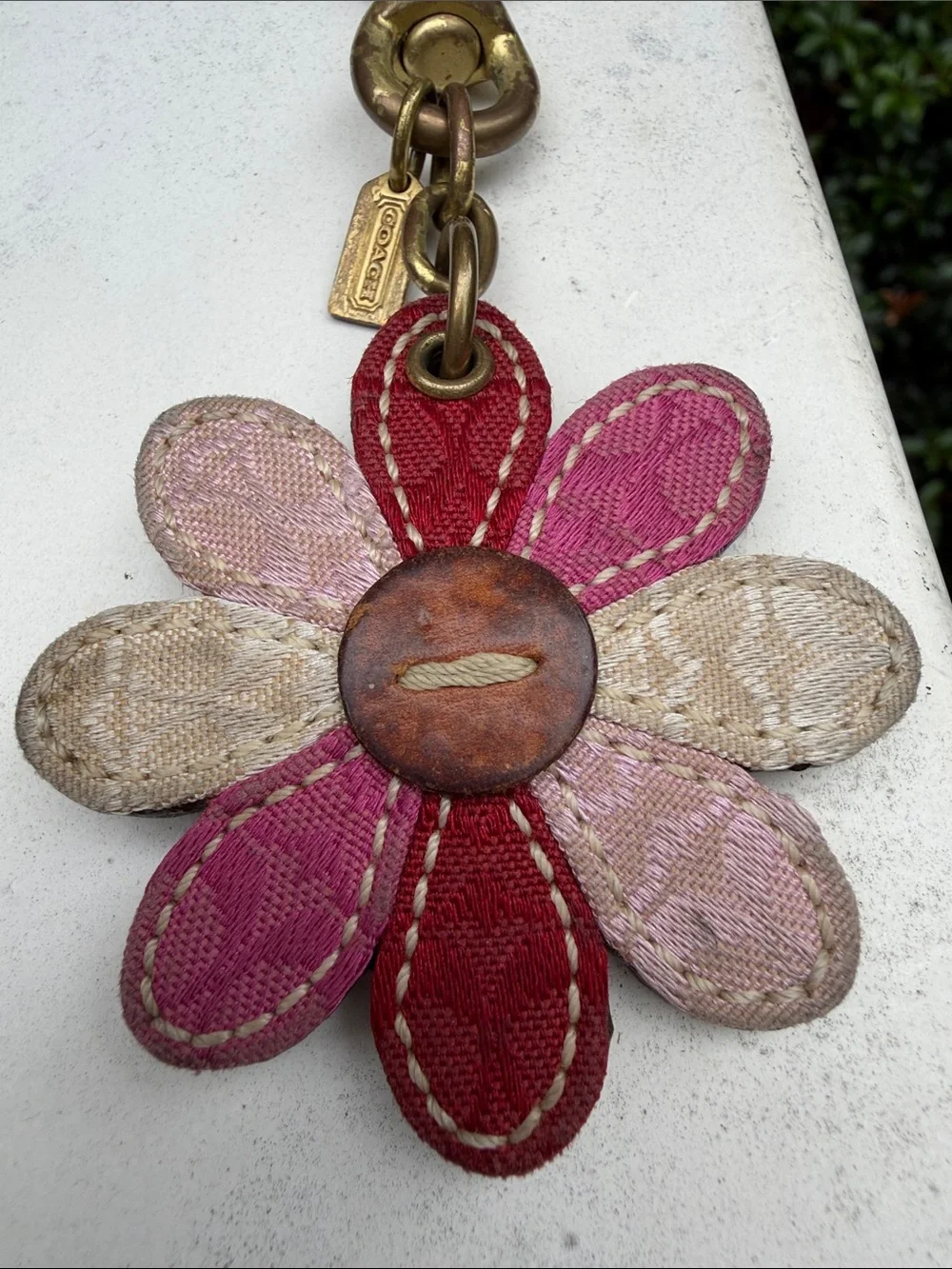 Coach Vintage Pink Signature Leather Cloth F lower Daisy Charm Fob Rare